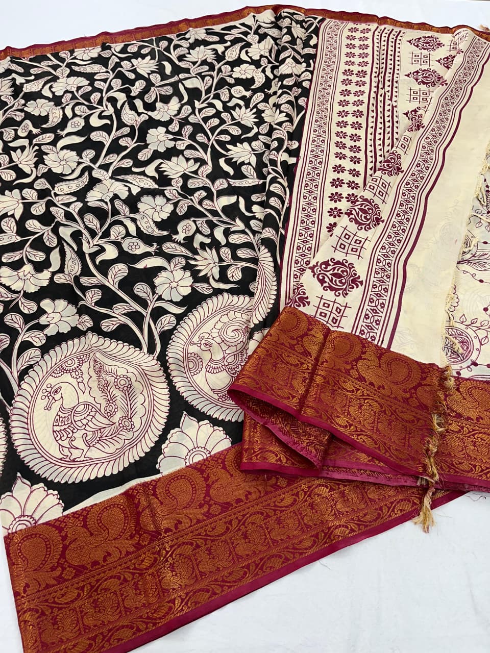 Mangalagiri Pattu Big Kanchi Border Kalamkari Printing Sarees